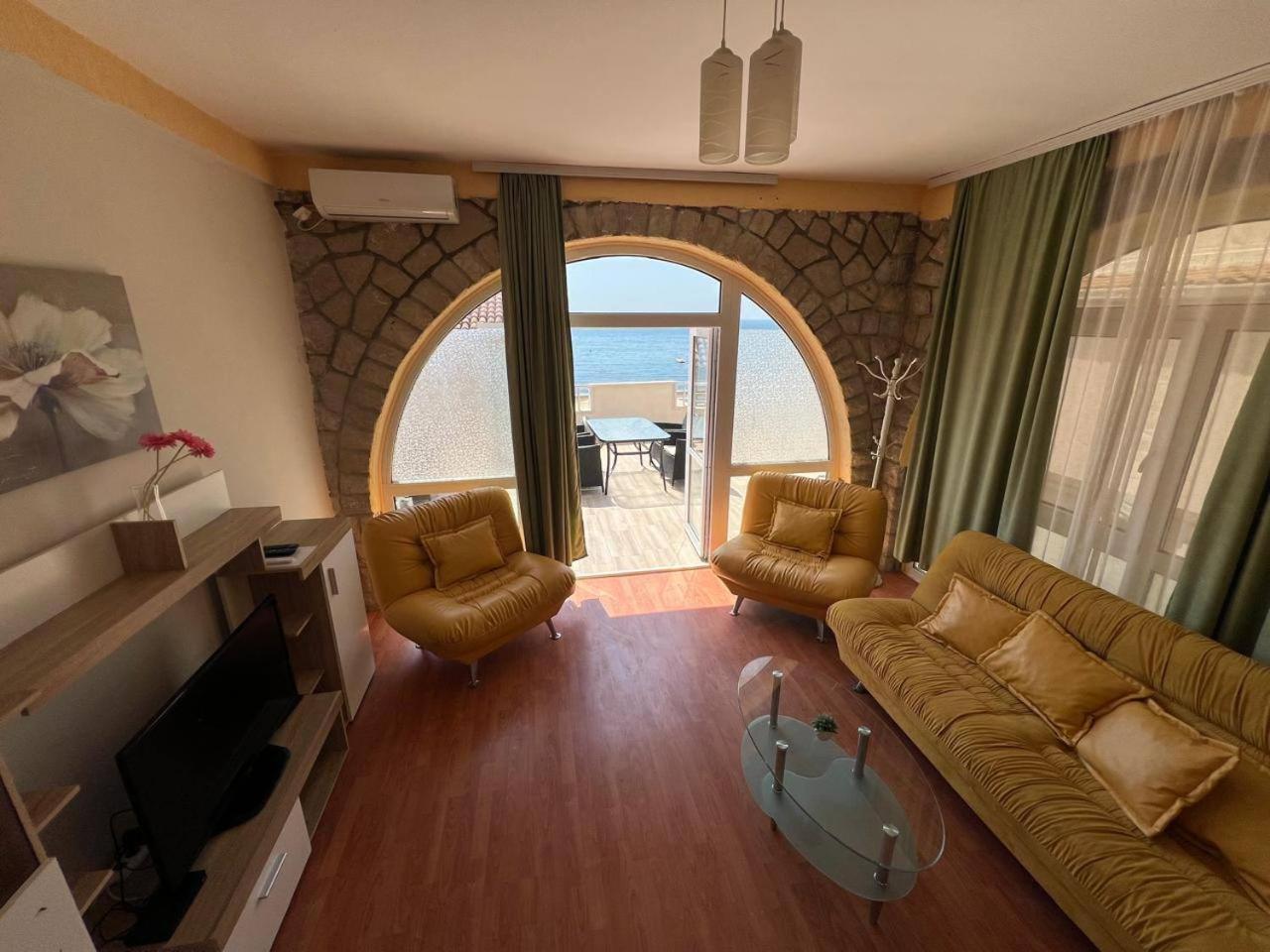 Apartmani Stari Grad Sutomore Exterior photo